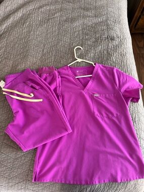 Figs Women's Scrub Set in purple jolt